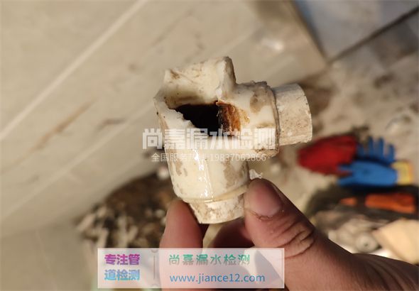 乐亭引起漏水的原因有哪些？